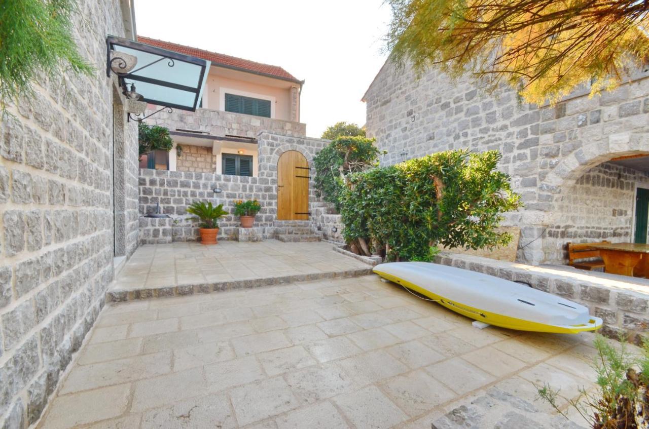 Leut Stone Residence تيفات المظهر الخارجي الصورة
